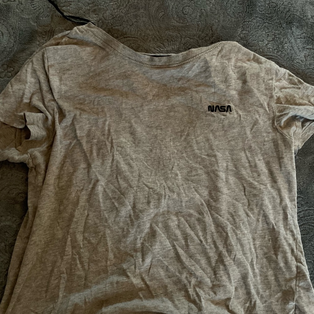 m/s nasa semi cropped shirt